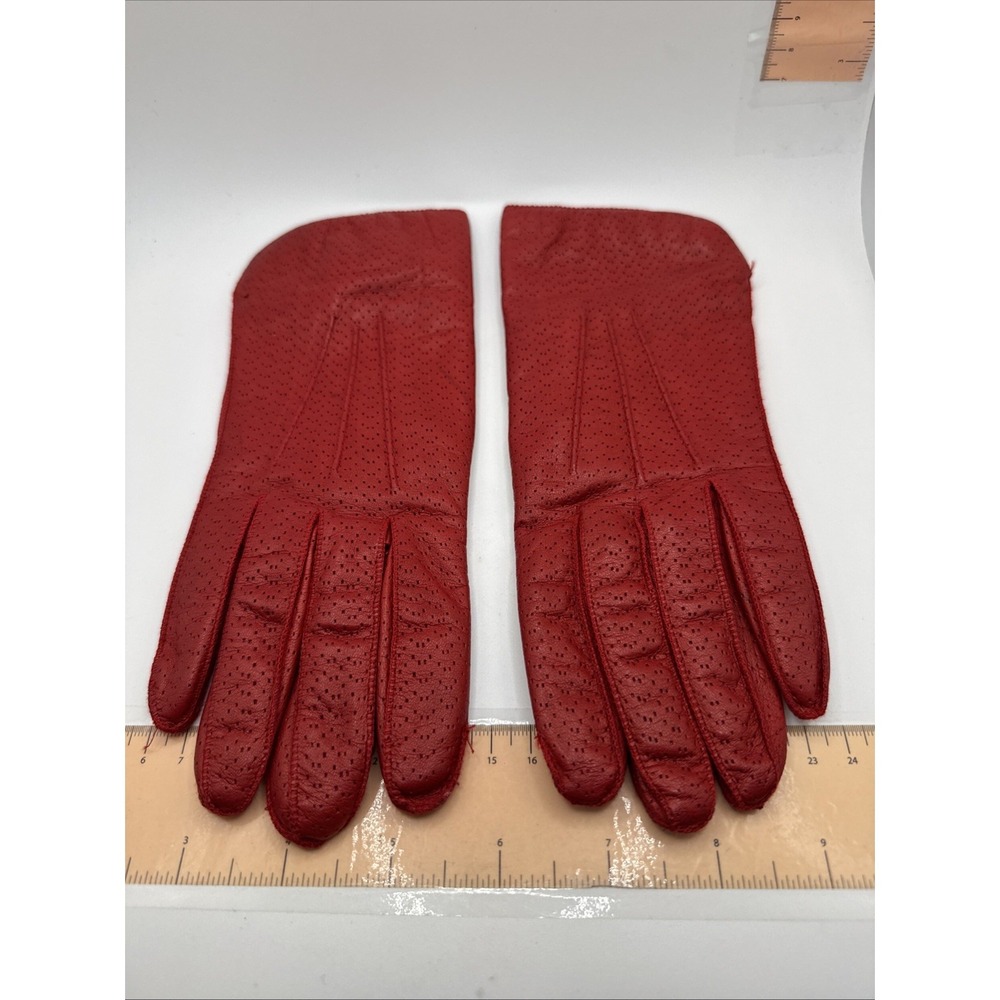 Vintage Charter Club Made‎ In Italy Red Gloves Size M Acrylic Lined